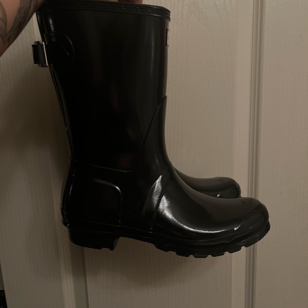 BRAND NEW HUNTER Glossy Black Waterproof Boots - Picture 4 of 10